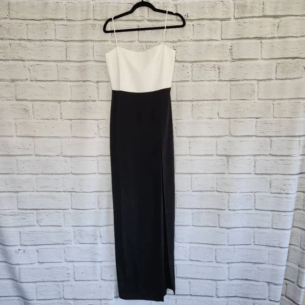 NWOT Revolve Amanda Uprichard Womens Black Ivory Sleeveless Avani Gown Small
